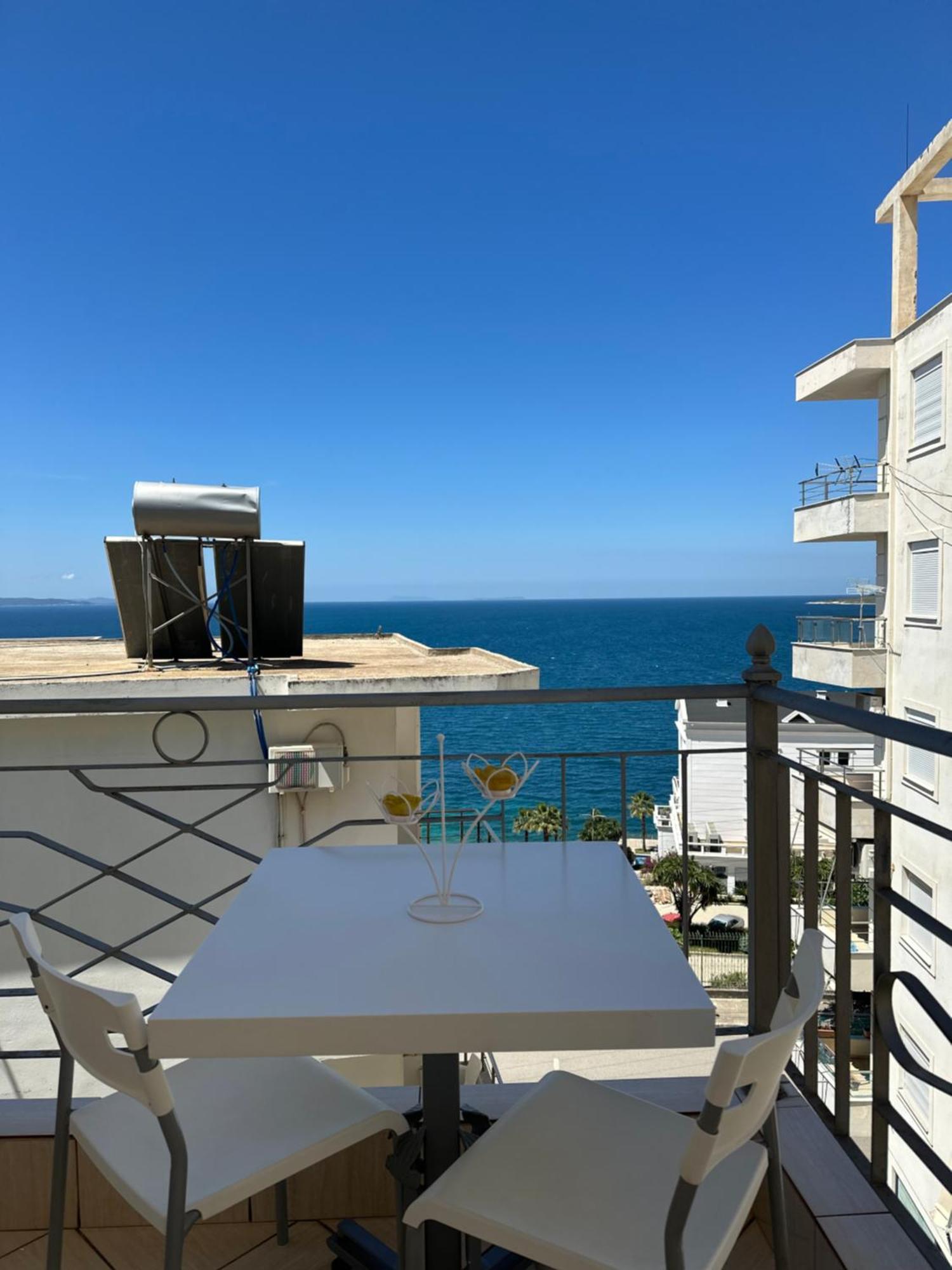 Vila Lemon Tree Sarandë Esterno foto